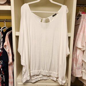 Venus White Batwing Cold Shoulder T-shirt
